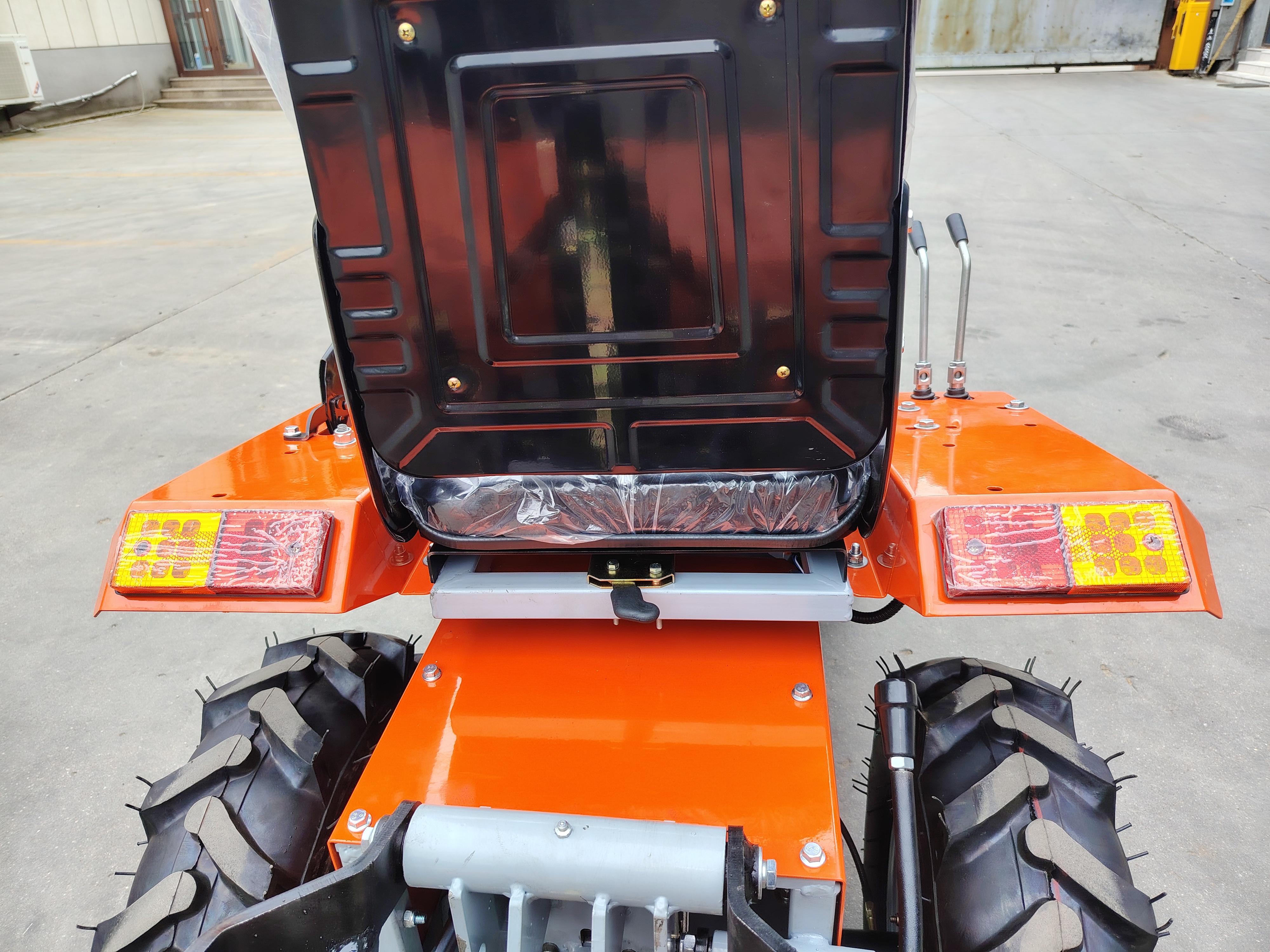 Low Maintenance Compact Agricu – Agriculture Farming Working Bewertung und Preis
